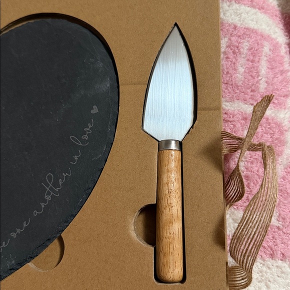 Slate Board Serving Set with Utensil - Picture 4 of 8